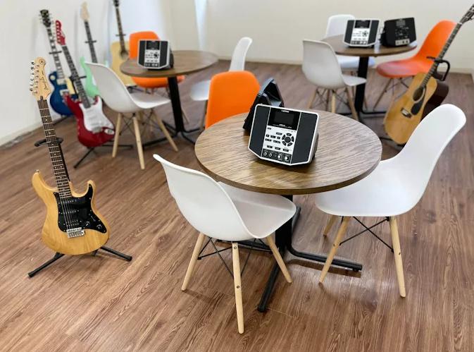 MUZYX立川店のレッスンスペース