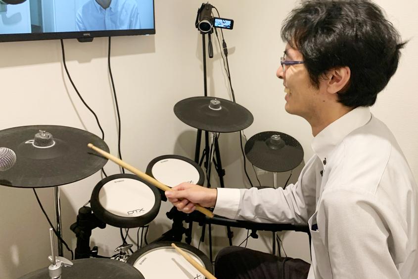 シアーミュージック渋谷校のレッスンで使用する電子ドラム