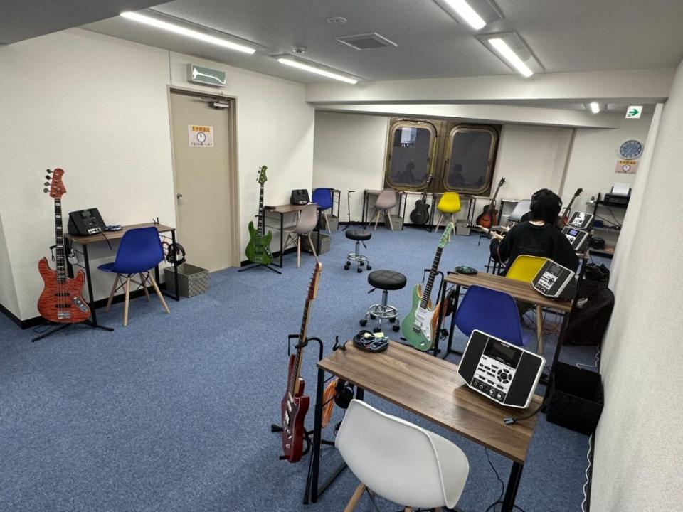 MUZYX大宮店の雰囲気